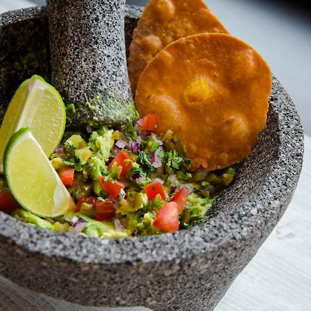 安道尔广场酒店 安道尔城 外观 照片 Guacamole