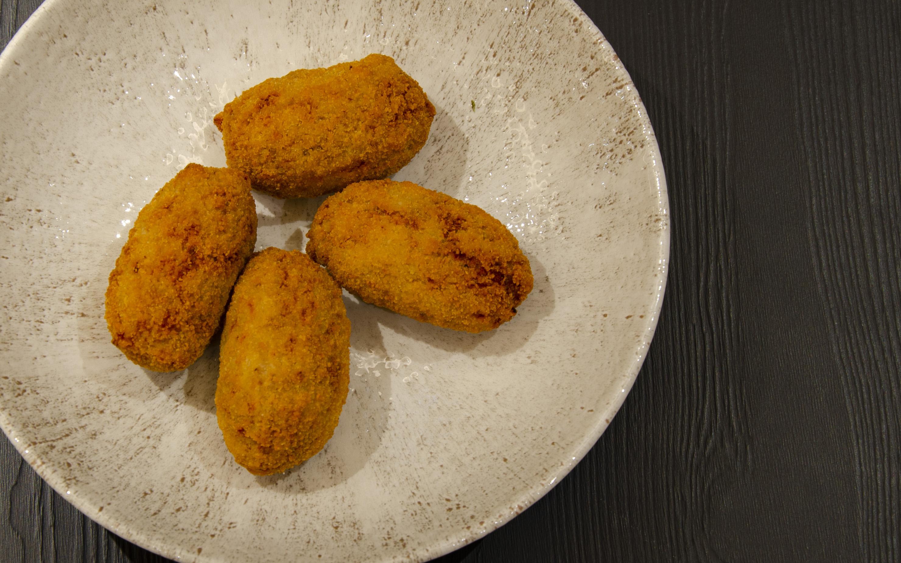 安道尔广场酒店 安道尔城 外观 照片 Croquettes