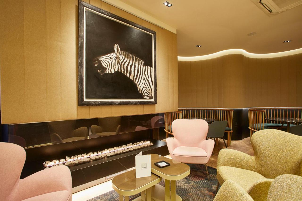 安道尔广场酒店 安道尔城 外观 照片 The lounge at the airport